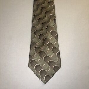 VAN HEUSEN Vintage 100% Silk Mens Neck Tie Abstract Green Wavy 3.75 x 57"